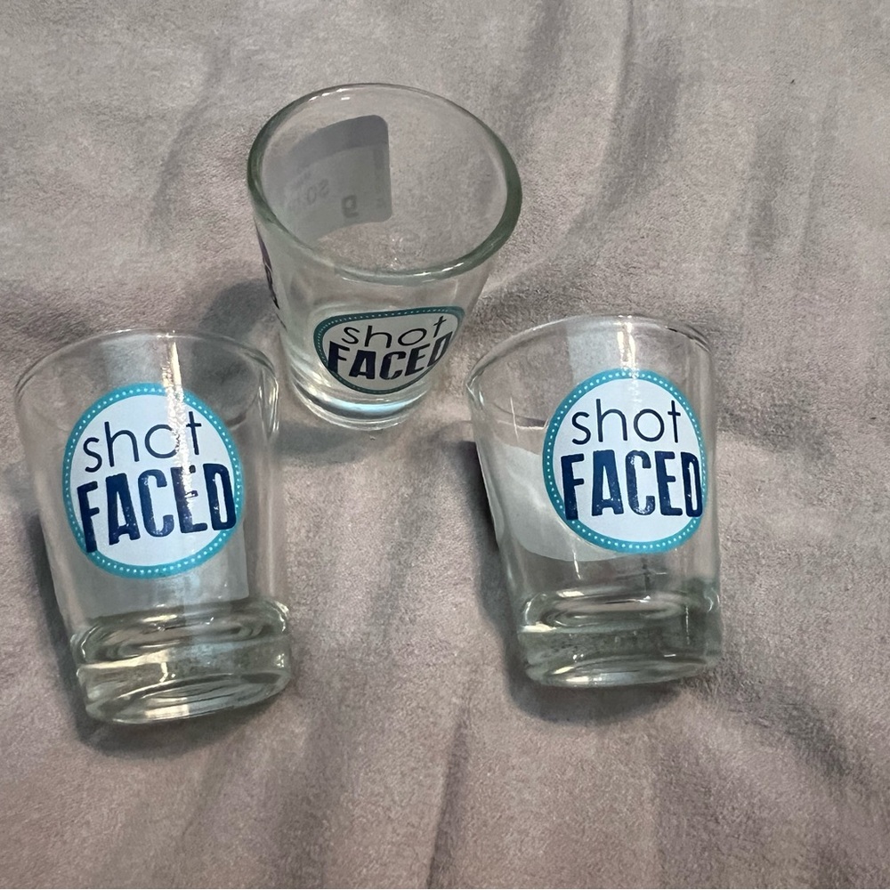 Shot Glasses Set Humorous Glasses ‘Shot Faced’ - Picture 3 of 4